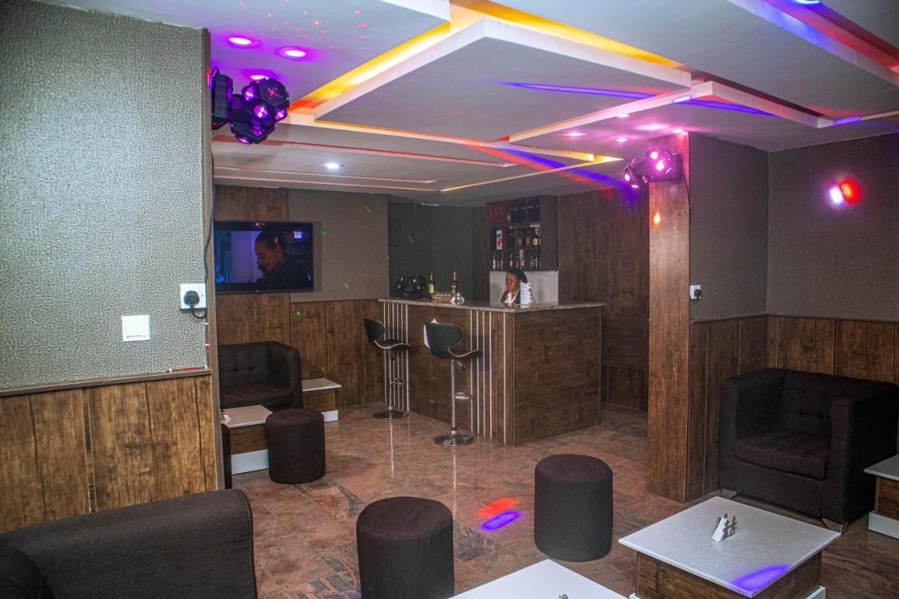 Presken Hotels @Fajodd-4 Ikeja Dış mekan fotoğraf