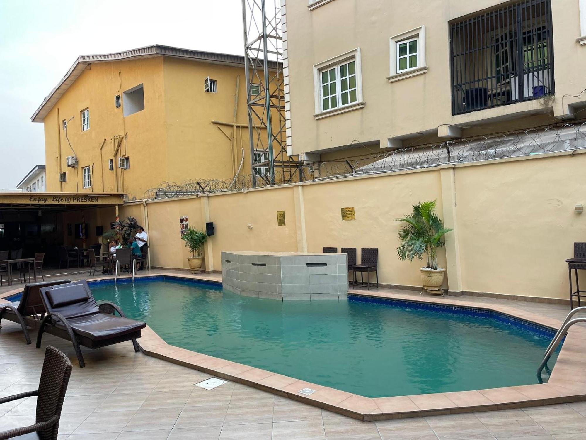Presken Hotels @Fajodd-4 Ikeja Dış mekan fotoğraf